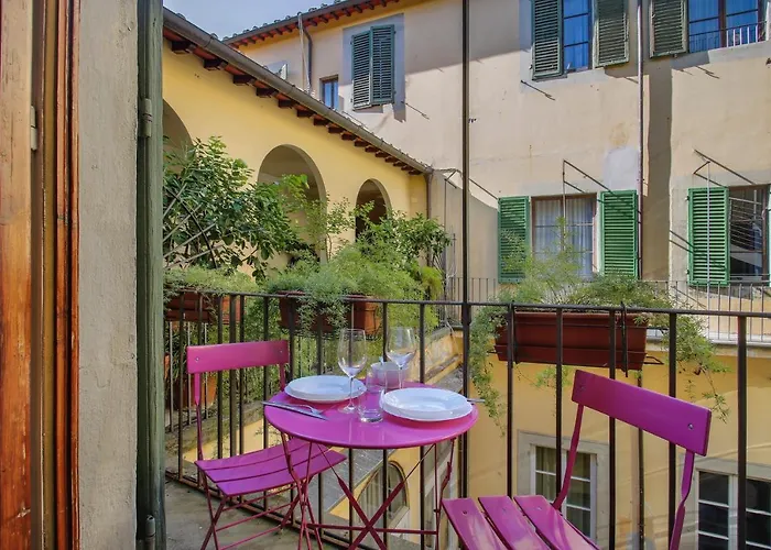 Lemon Tree One Bedroom With Balcony